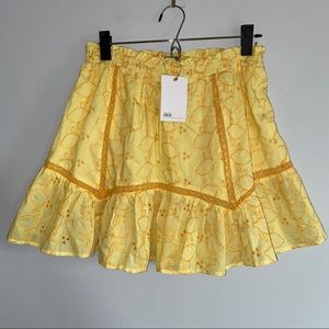 Yellow detailed skirt